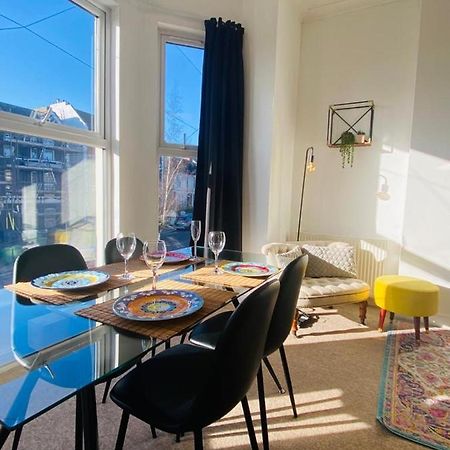 Unique Sea View Apartment ヘイスティングス エクステリア 写真
